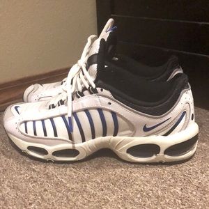 Nike air max tailwind size 10